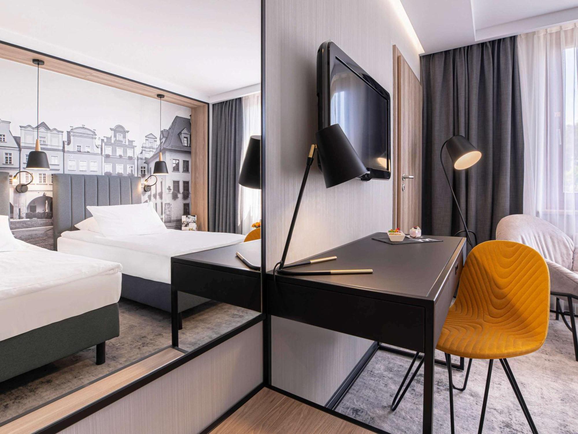 Mercure Hotel 3*